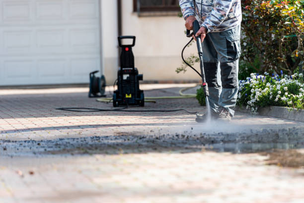 Best Residential Pressure Washing Services  in Clute, TX